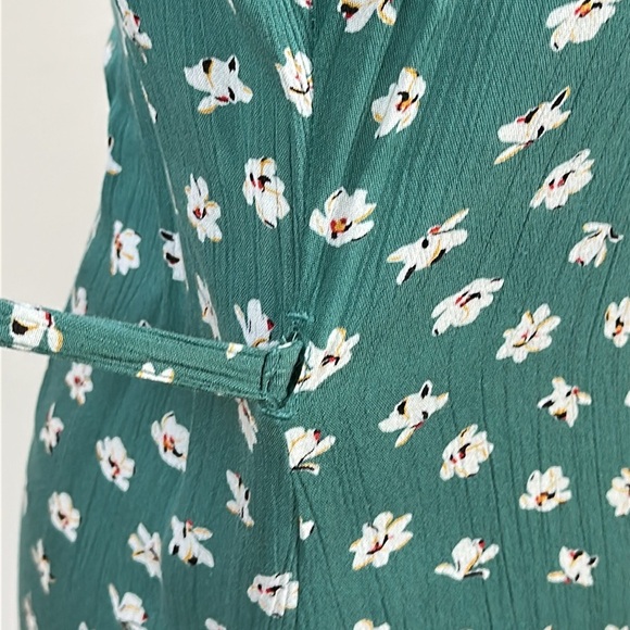 Billabong brand short sleeve tie wrap midi dress - Picture 8 of 10